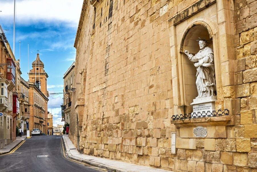 Valletta: Self-Guided Historical Walking Tour (Audio Guide) - Why Valletta Fits a Self-Guided Audio Walk