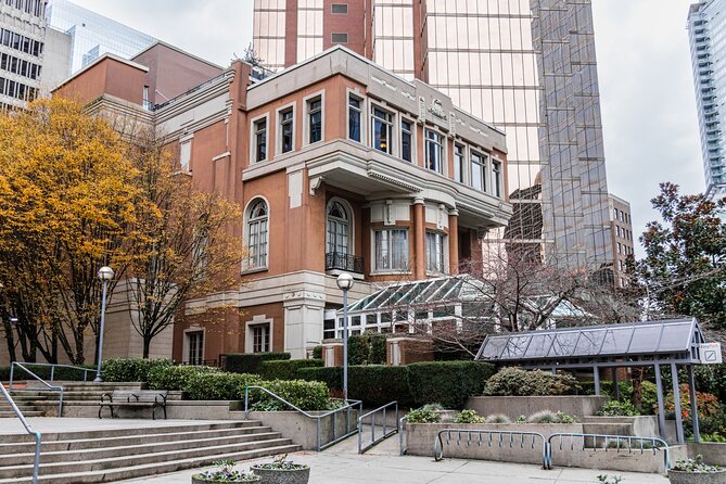 Vancouver Old Town Treasure Hunt: Self-Guided Walking Game - Waterfront Station (opened Aug 1, 1914): CPR trains and a Pacific terminus