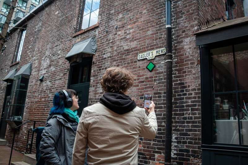 Vancouver: Self-Guided Smartphone Walking Tour of Gastown - Chinatown and Coal Harbour: Free Routes Worth Your Time