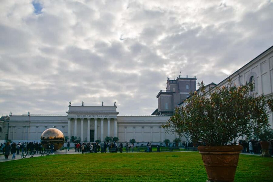 Vatican Museums Skip-the-Line Ticket with Host & Audio Guide - Check-In, ID, and Getting Through Security