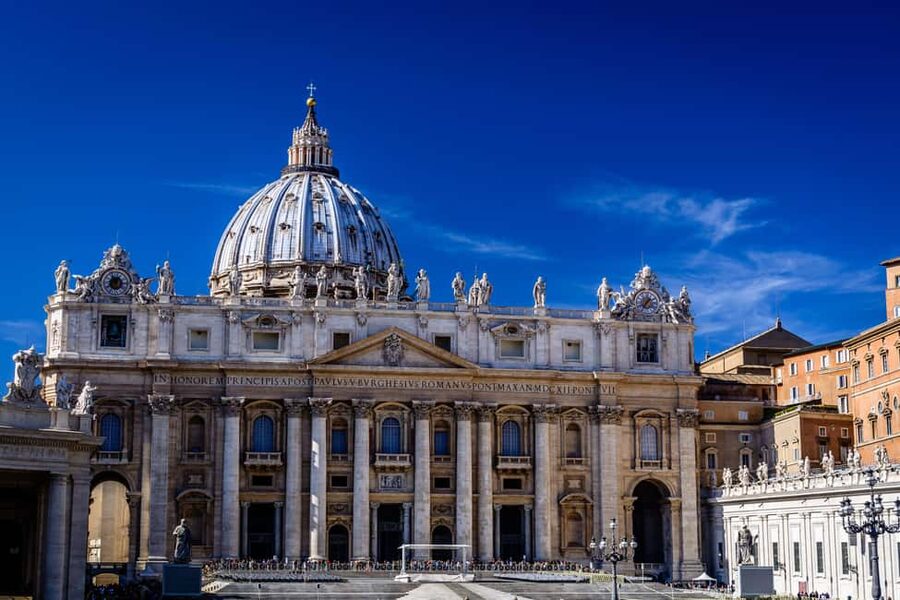 Vatican: St. Peter's Basilica Entry & Audioguide - Who should book this Vatican experience?