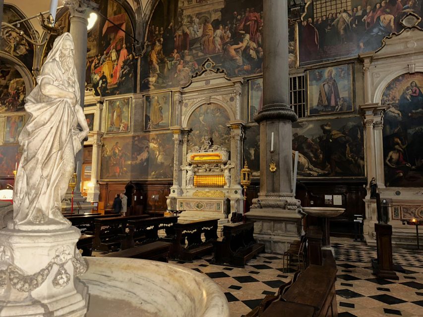 Venice: St Mark’s Basilica Priority Entry, Host & Audioguide - Dress Code and Bag Rules That Keep the Tour Smooth