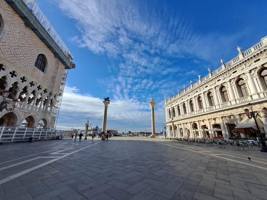 Venice: St. Mark’s Basilica Ticket with Host and Audioguide - Inside Saint Mark’s Basilica: Plan for a 15–20 Minute Visit