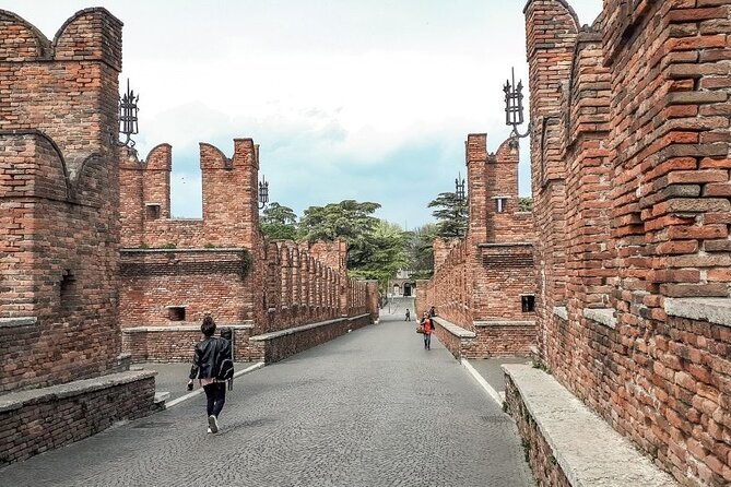Verona: City Walk with Audio Guide in 7 Languages on your Phone - A Self-Guided Walk That Fits Verona’s Compact Center