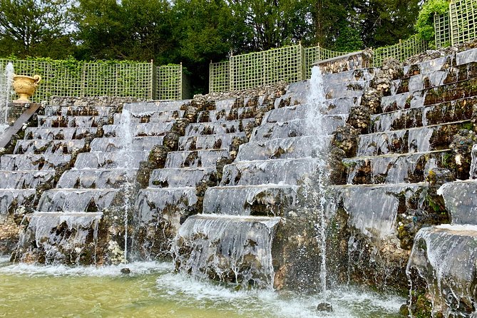 Versailles Palace & Gardens Audio Tour - Private Transportation - Guides you might meet: Roseanne, Claude, Fabrice, Fred, and Aric