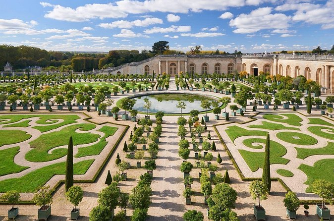 Versailles Place with Whole Estate and Audio Guide - Stop 4: The Park walk after the formal gardens