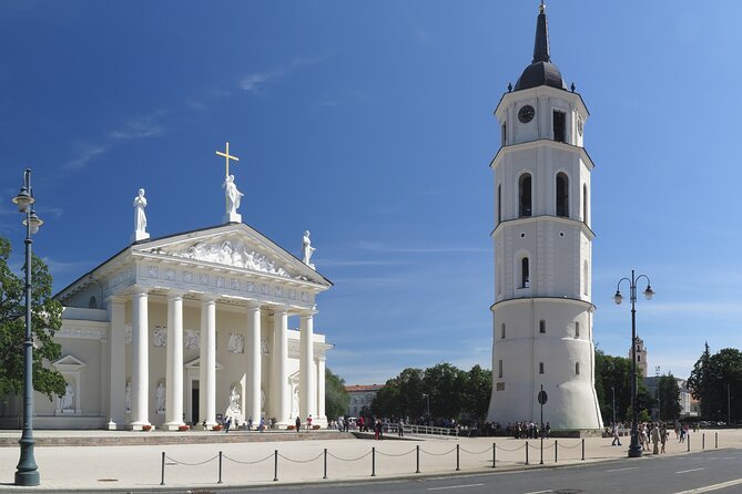 Vilnius Scavenger Hunt and Highlights Self Guided Audio Tour - Self-guided audio scavenger hunt basics: phone app + GPS