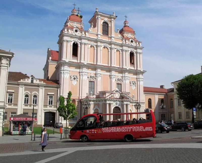 Vilnius: Sightseeing Audio Tour - Cathedral Square Start: Easy Way to Orient in 60 Minutes