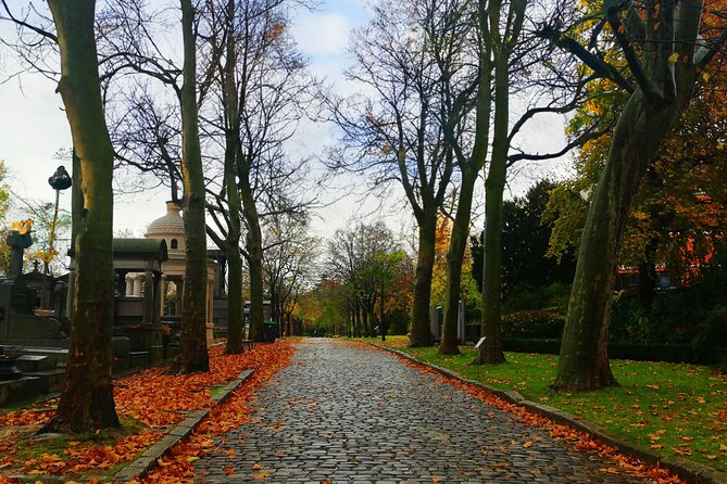 Visit to Père Lachaise Cemetery: a self-guided tour - Price and what you’re really paying for (not cemetery admission)