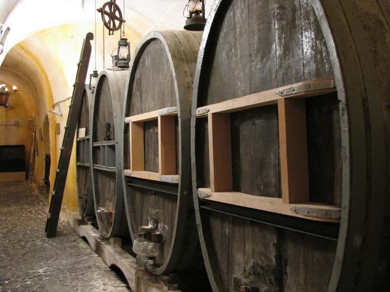 Vothonas: Wine Museum Ticket with Tastings and Audio Guide - Getting to the Koutsogiannopoulos Wine Museum in Vothonas (and why the cave matters)