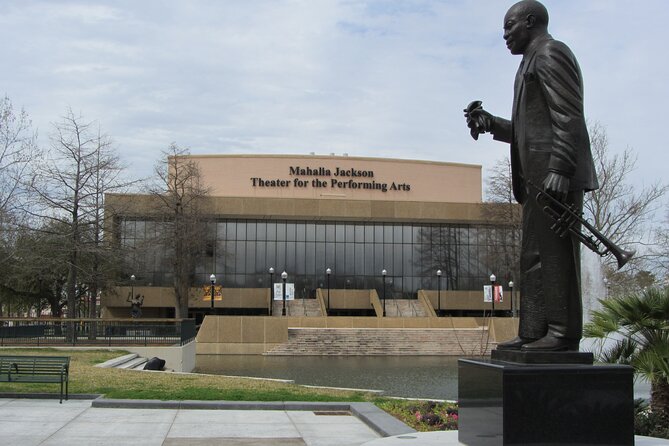 Walking the Tremé: A Self-guided Audio Tour of New Orleans - On the Route: GPS Prompts, Walking Pace, and Street-Crossing Reality