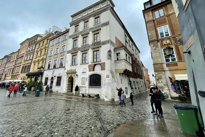 Warsaw's Old Town A Self-Guided Audio Tour - St Martin’s Church and Lech Wałęsa’s Solidarity spark