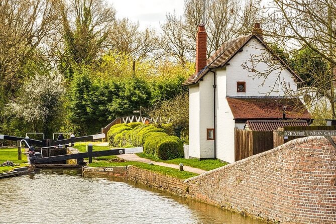 Warwickshire & Stratford-Upon-Avon Self-Guided Audio Tours - Optional paid museums: how to decide without wasting money