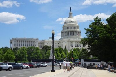 Washington DC Museums self-guided walking tour & scavenger hunt - Meeting point and route shape: Constitution Ave to the Washington Monument
