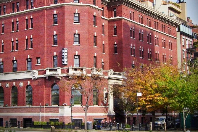 West Village's Flappers, Freaks & Punks: A Self-Guided Audio Tour - Lennon and the myth of Nutopia to Sid Vicious’s overdose story