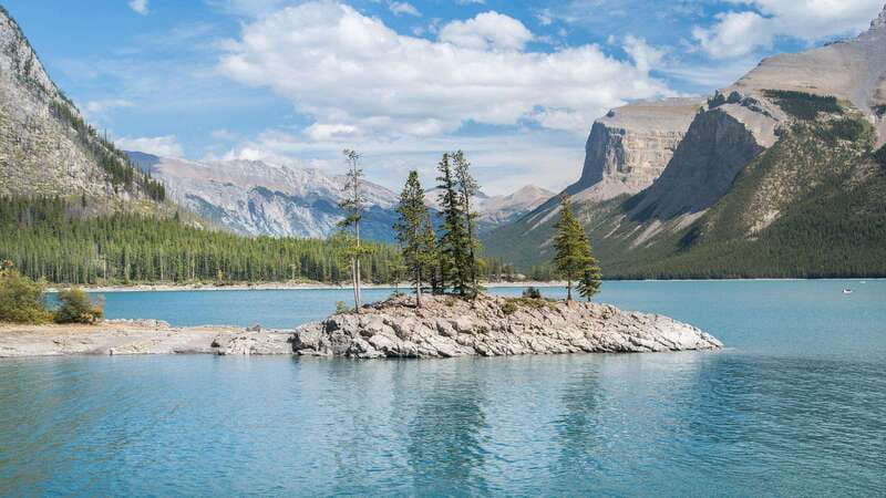 Western Canada Self-Driving Audio Guide English and German - How This Self-Driving Audio Guide Works (and Why It’s Practical)