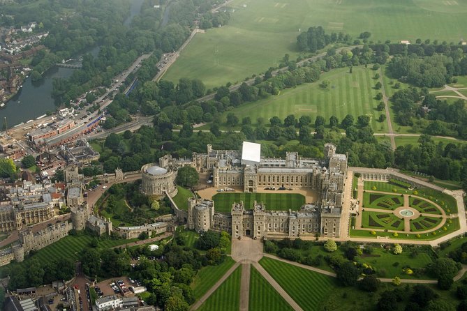 Windsor Castle Tour from London with Transportation & Audio Guide - Timing Traps: When Closures Can Change Your Plan
