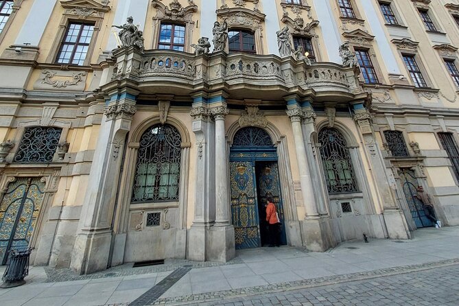 Wrocław’s Old Town: A Self-Guided History Tour - St. Elizabeth’s Church (Garrison Church): Climb for City Views