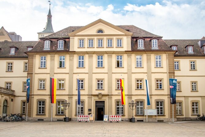 Würzburg Scavenger Hunt and Sights Self-Guided Tour - Residenz Würzburg: iconic architecture with on-site answers