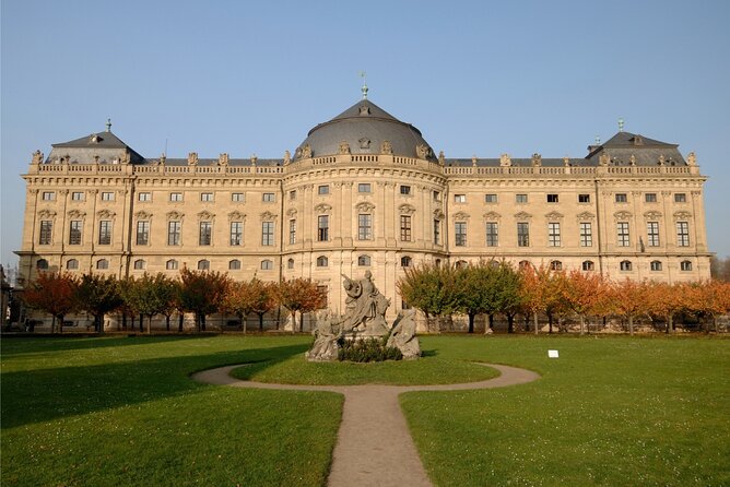 Würzburg Scavenger Hunt and Sights Self-Guided Tour - Getting around: transport-friendly and walk-based