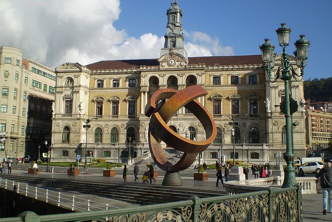 Year of Love in Bilbao: Self-Guided Romantic Puzzle Quest - A Love Note in Euskera: How the Puzzle Quest Works