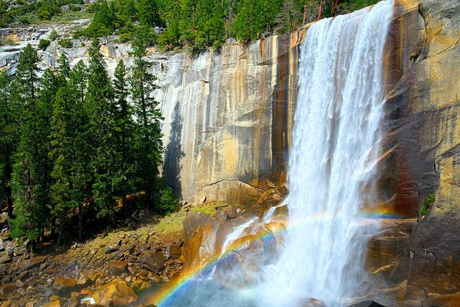 Yosemite National Park Self Guided Driving Audio Tour Guide - Stop 8 to Stop 10: Mirror Lake Trail, Cathedral Beach Picnic Area, Merced River