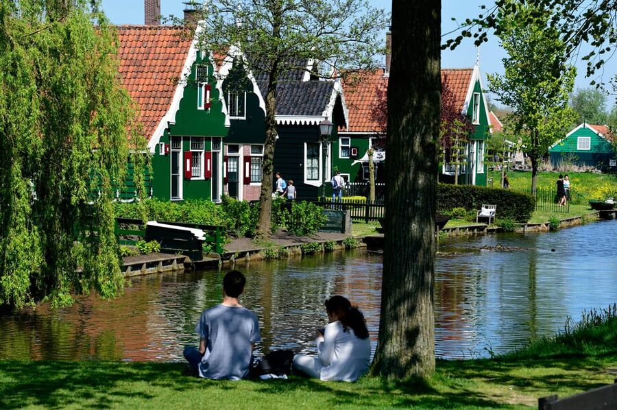 Zaanse Schans: Windmill & Museum Entry Ticket w/ Audio Guide - World of Windmills Museum: the mechanics behind the famous look