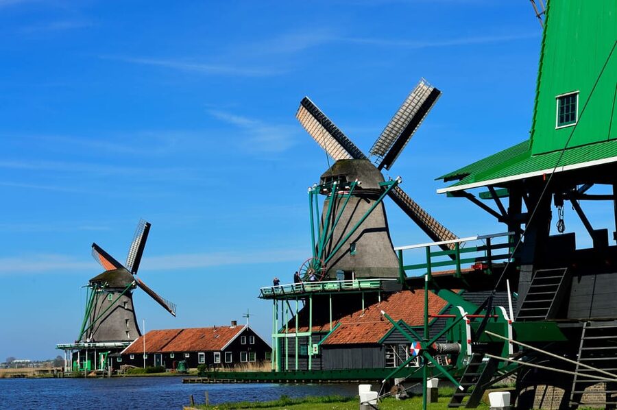 Zaanse Schans: Windmill & Museum Entry Ticket w/ Audio Guide - Photo stops and small surprises: beyond the windmill postcard