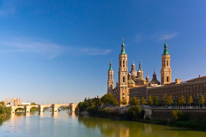 Zaragoza Scavenger Hunt and Sights Self-Guided Tour - San Felipe and Justicia Square: A Route Designed for Photo Fun