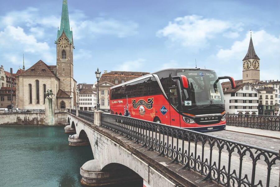 Zurich: City Bus Tour with Audio Guide and Lake Cruise - Lake Zurich from Bürkliplatz: seeing Zurich sideways