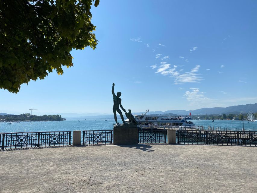 Zurich in the Mirror of the Past: Self-Guided Audio Tour - Roman Baths and Water Church area: When the past feels physical